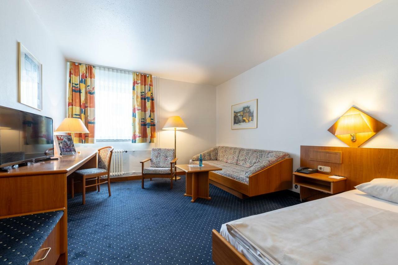 Trip Inn Hotel Frankfurt Airport Rüsselsheim Exteriör bild