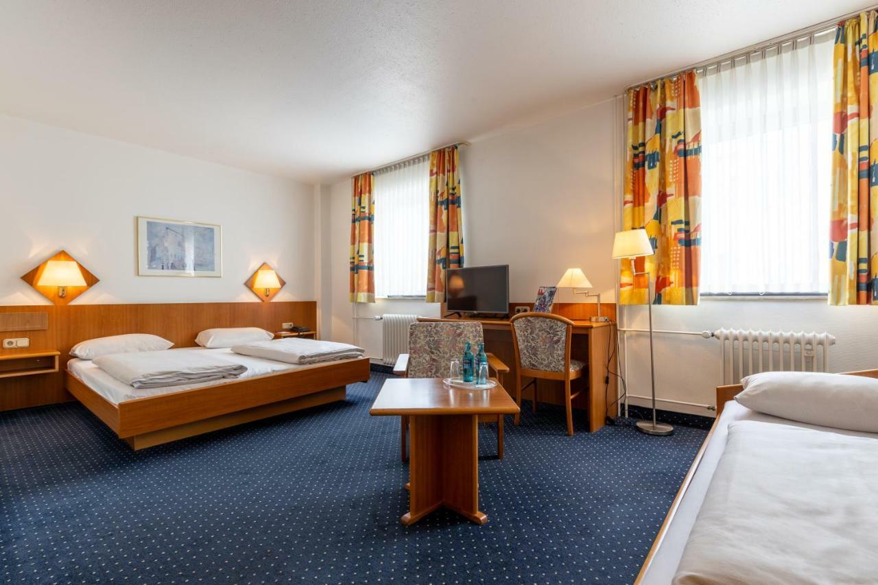 Trip Inn Hotel Frankfurt Airport Rüsselsheim Exteriör bild